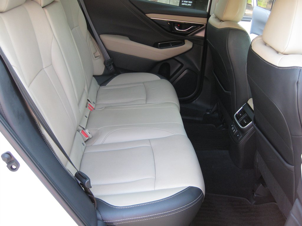 2022 Subaru Outback - $23,500