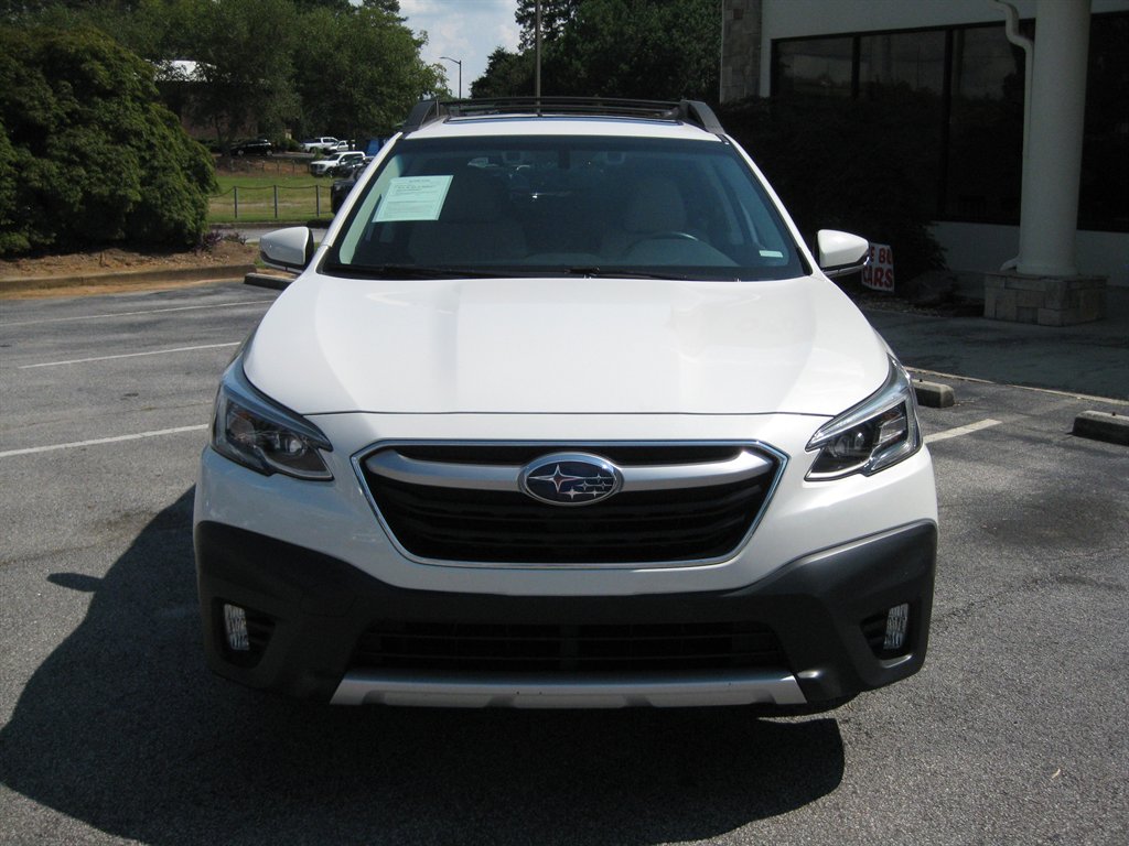 2022 Subaru Outback - $23,500