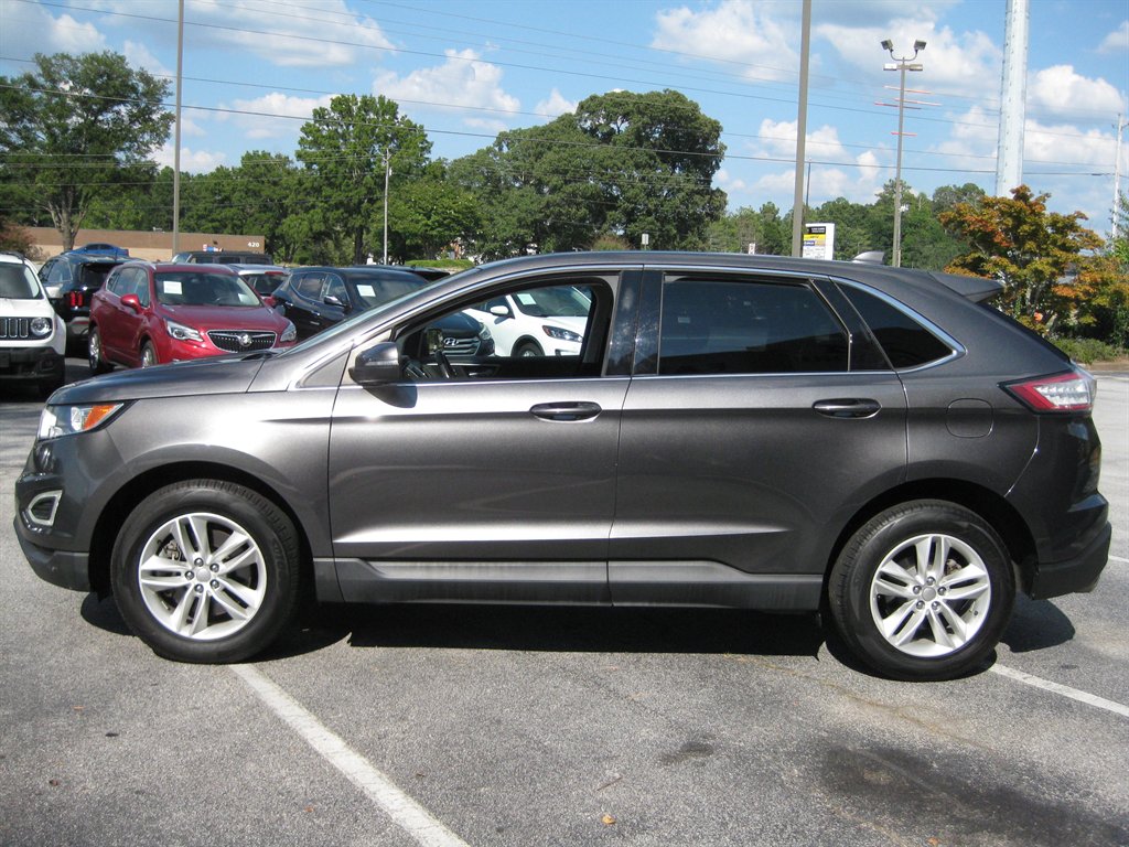 2016 Ford Edge - $11,500