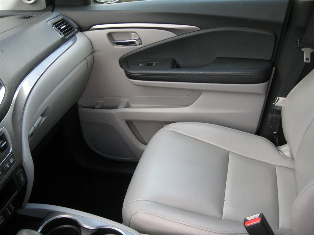 2018 Honda Pilot - $18,001