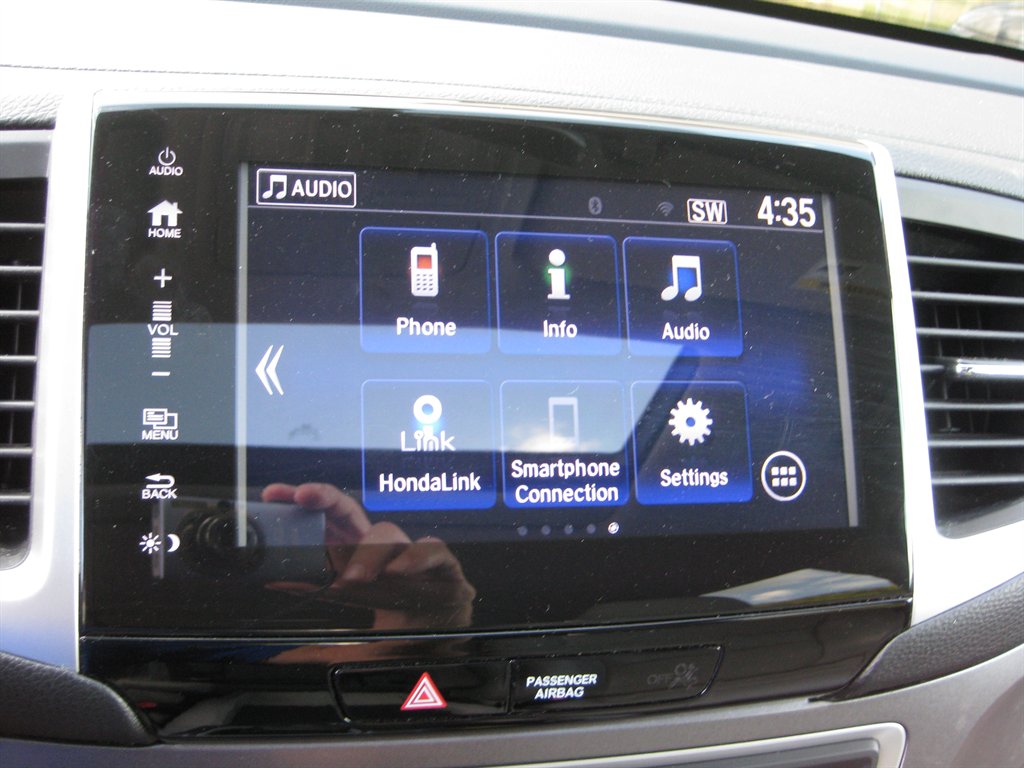 2018 Honda Pilot - $18,001