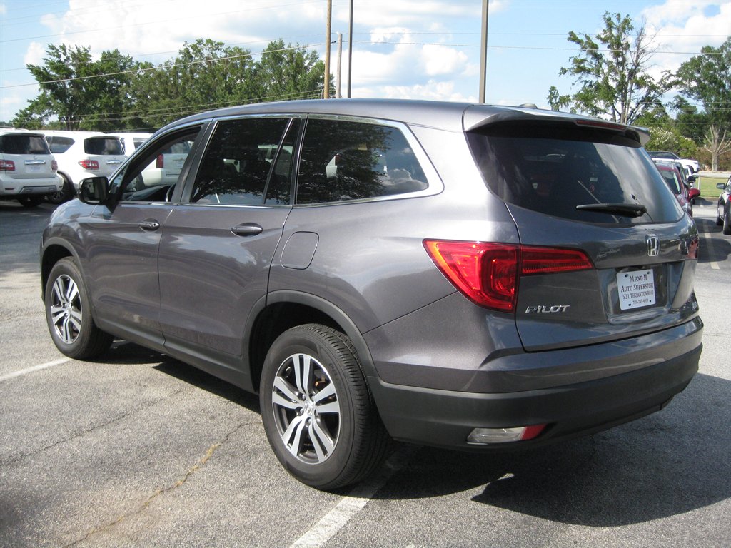 2018 Honda Pilot - $18,001