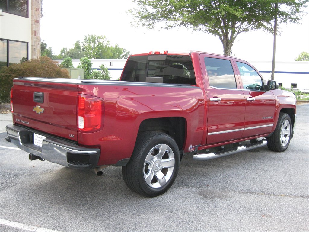 2018 Chevrolet Silverado - $19,500