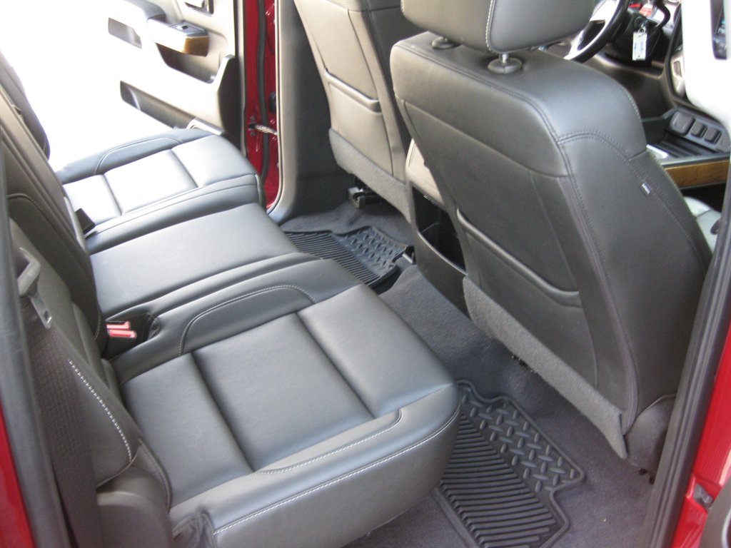2018 Chevrolet Silverado - $19,500