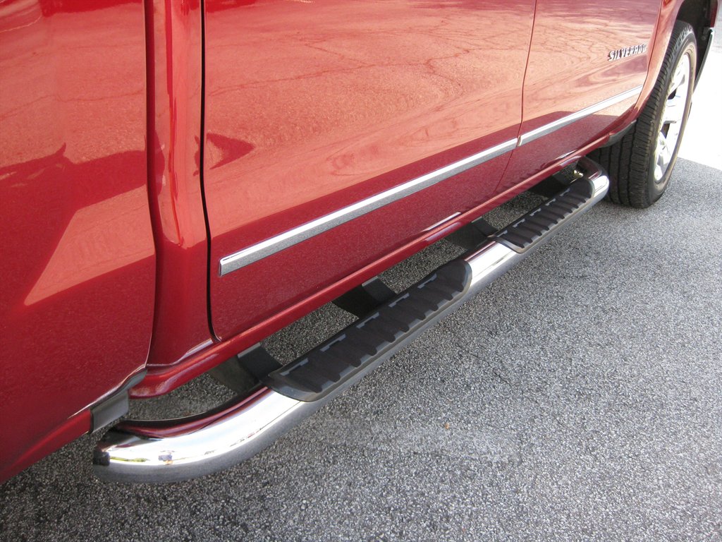 2018 Chevrolet Silverado - $19,500
