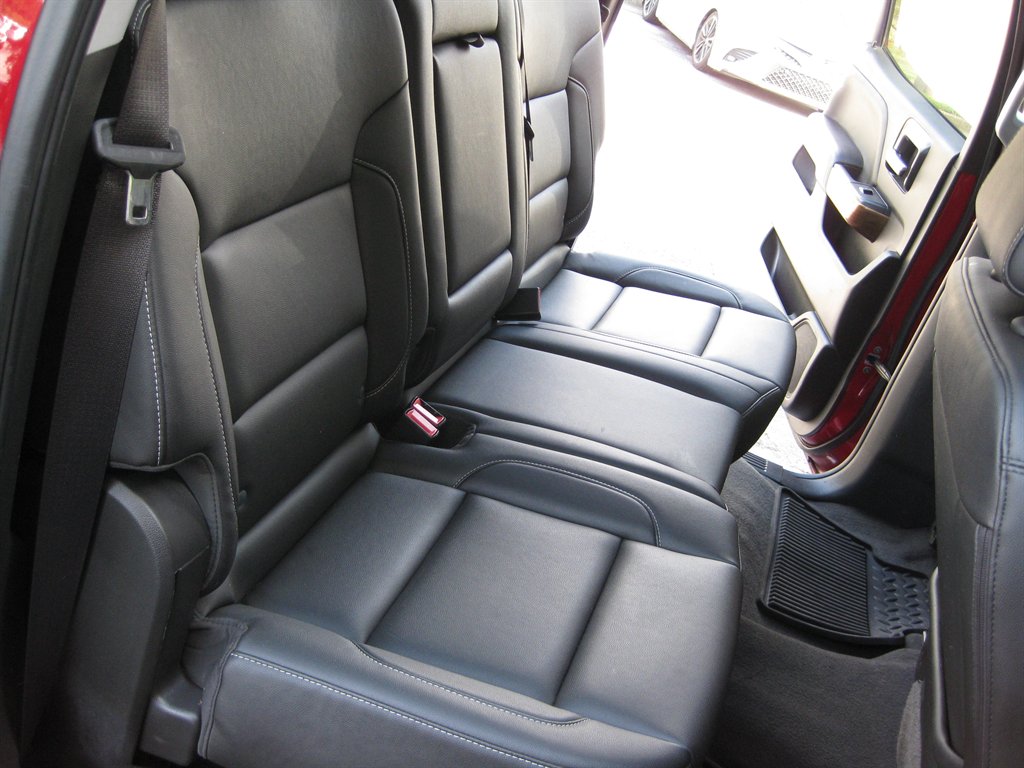 2018 Chevrolet Silverado - $19,500