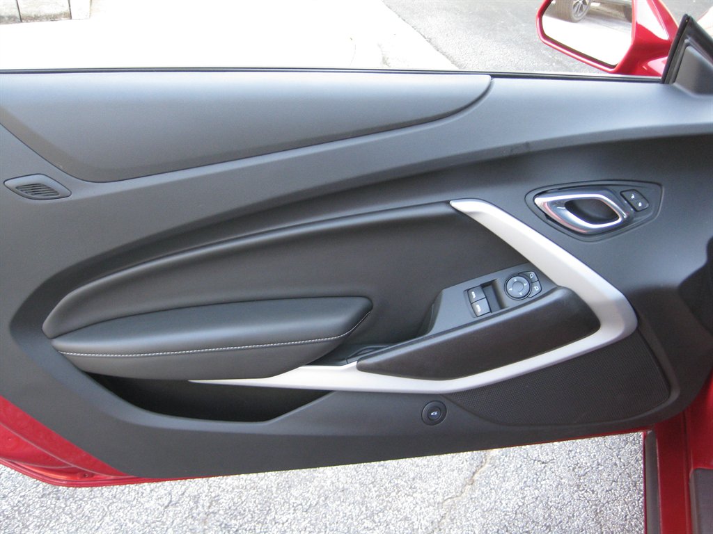 2021 Chevrolet Camaro - $20,500