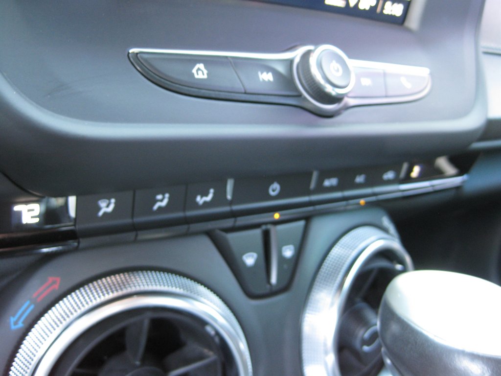 2021 Chevrolet Camaro - $20,500