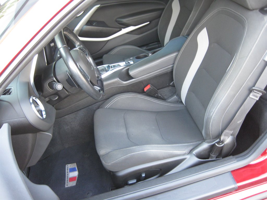2021 Chevrolet Camaro - $20,500