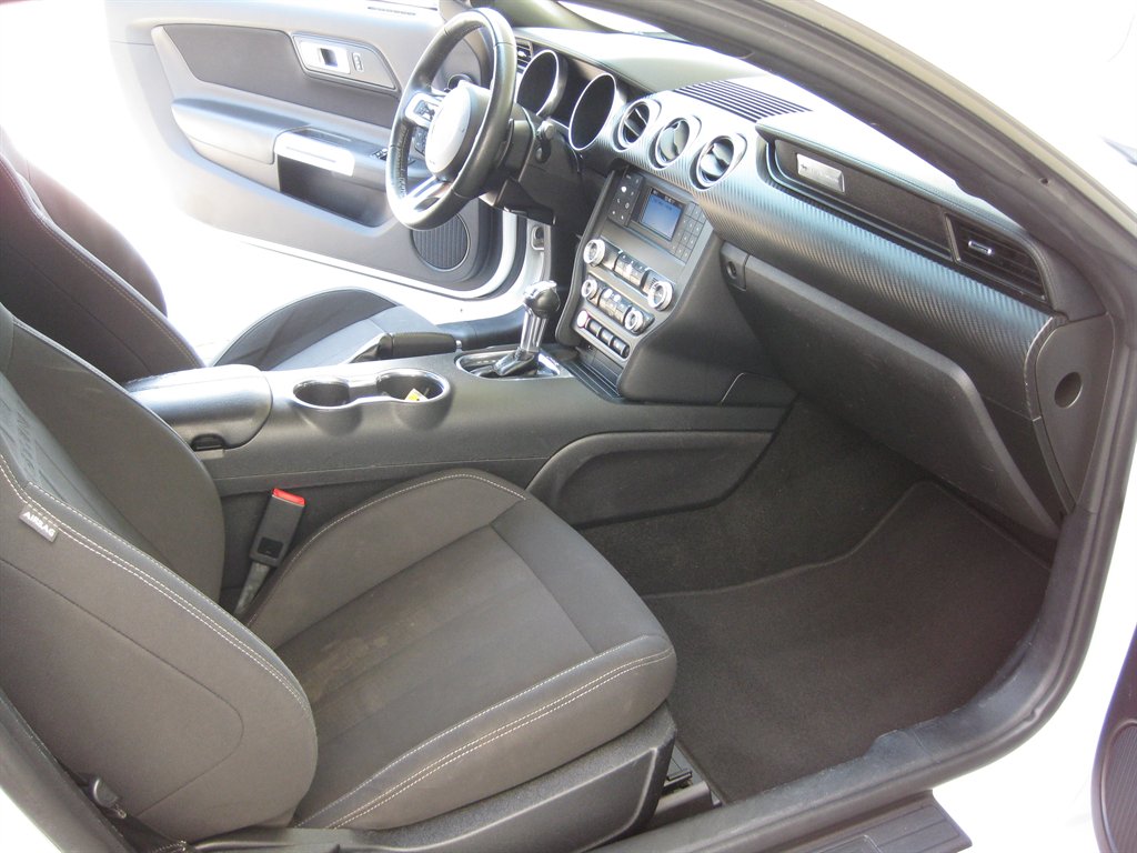 2019 Ford Mustang - $13,500