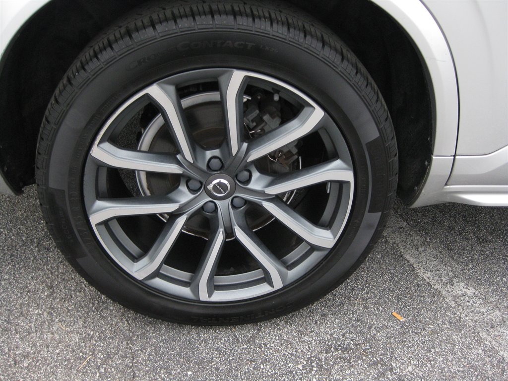 2018 Volvo XC90 - $13,001