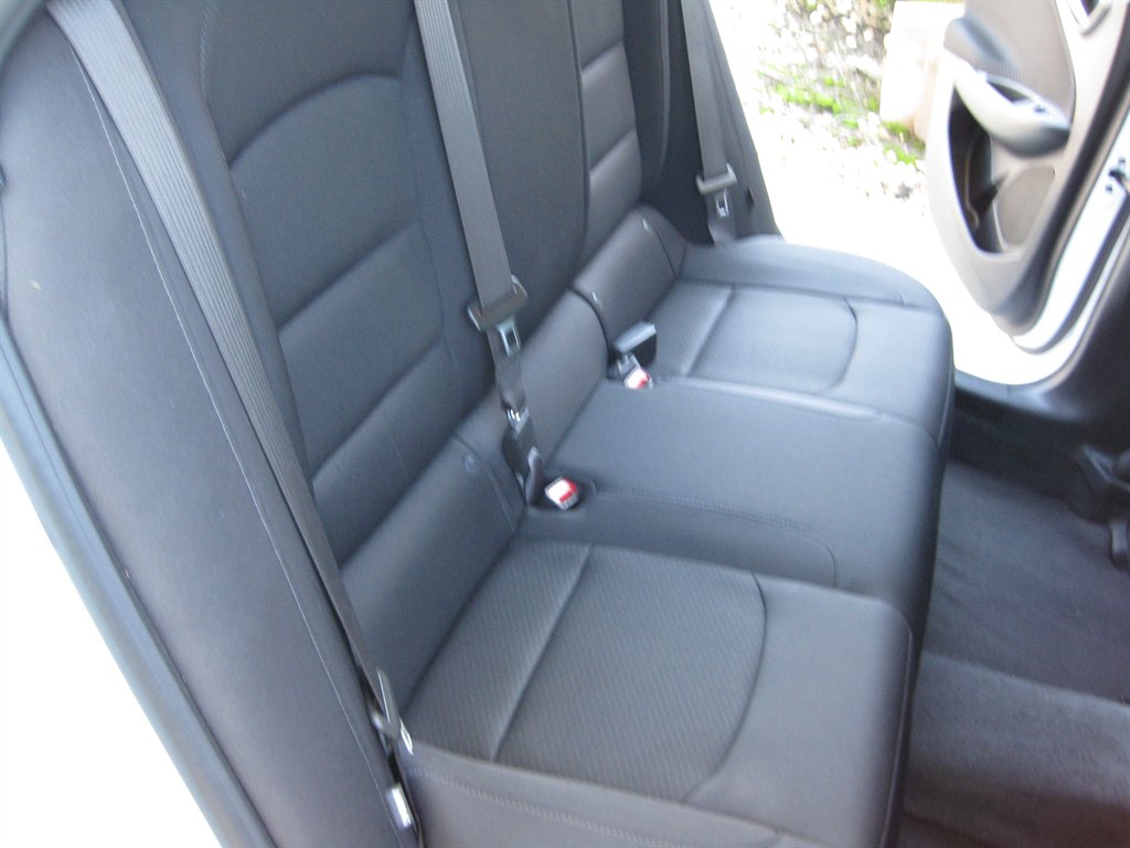 2019 Chevrolet Malibu - $11,500