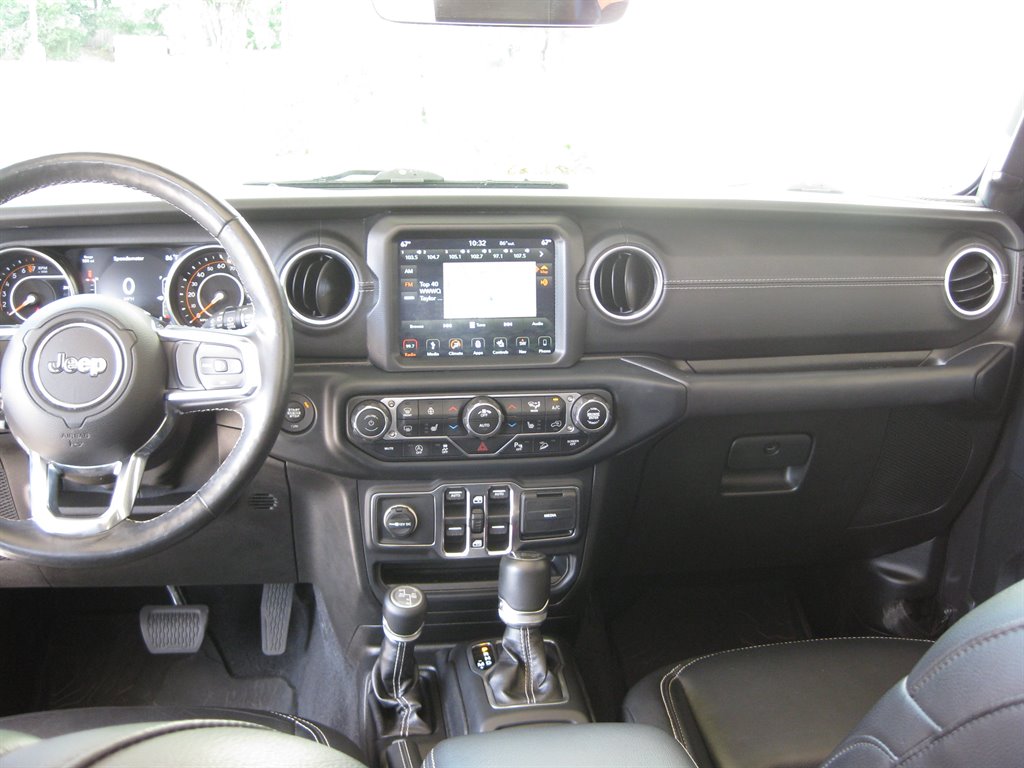 2019 Jeep Wrangler - $29,500