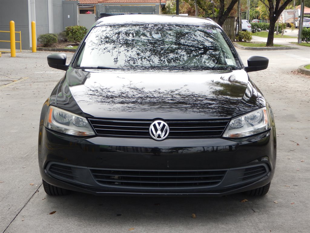 2013 Volkswagen Jetta photo