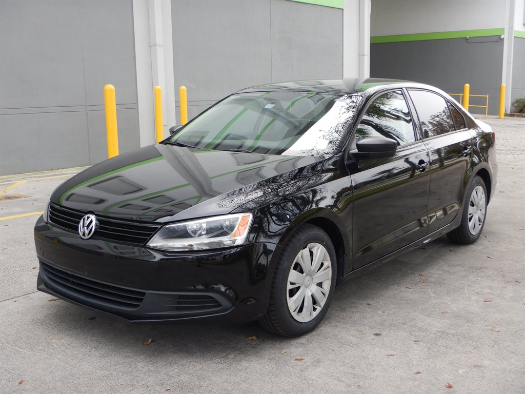 2013 Volkswagen Jetta photo