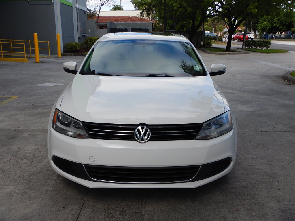 2013 Volkswagen Jetta SE photo