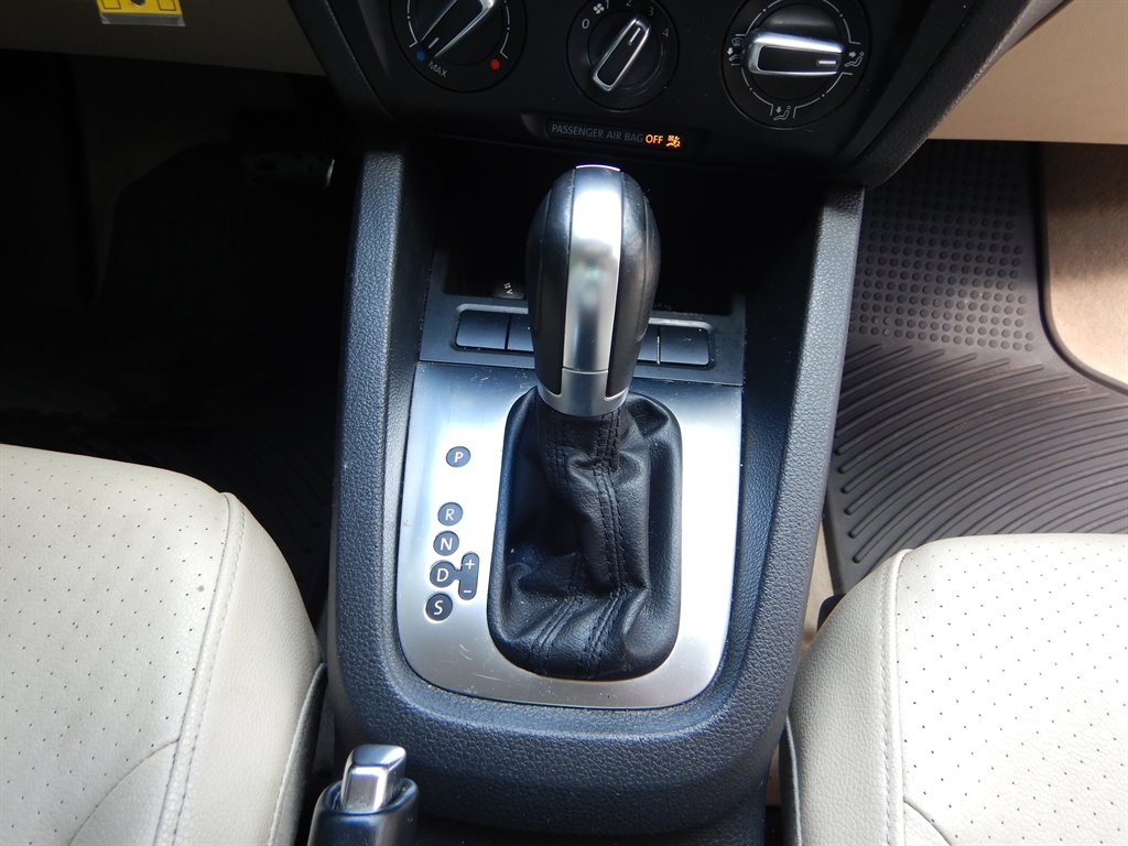 2013 Volkswagen Jetta SE photo