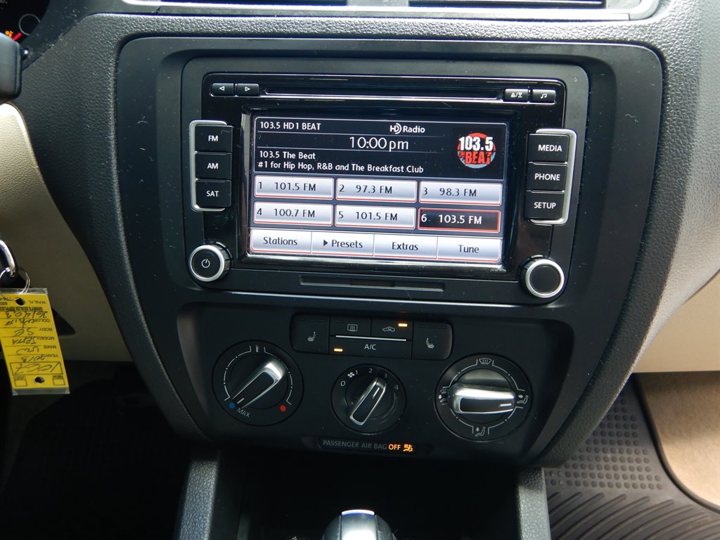 2013 Volkswagen Jetta SE photo