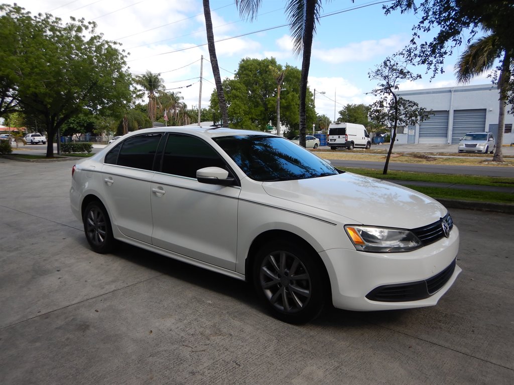 2013 Volkswagen Jetta SE photo