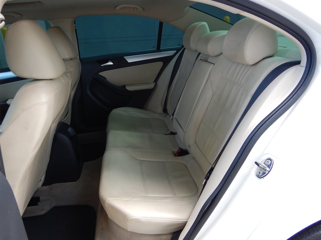2013 Volkswagen Jetta SE photo