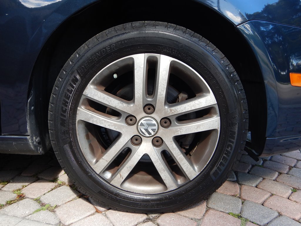 2009 Volkswagen Jetta S photo