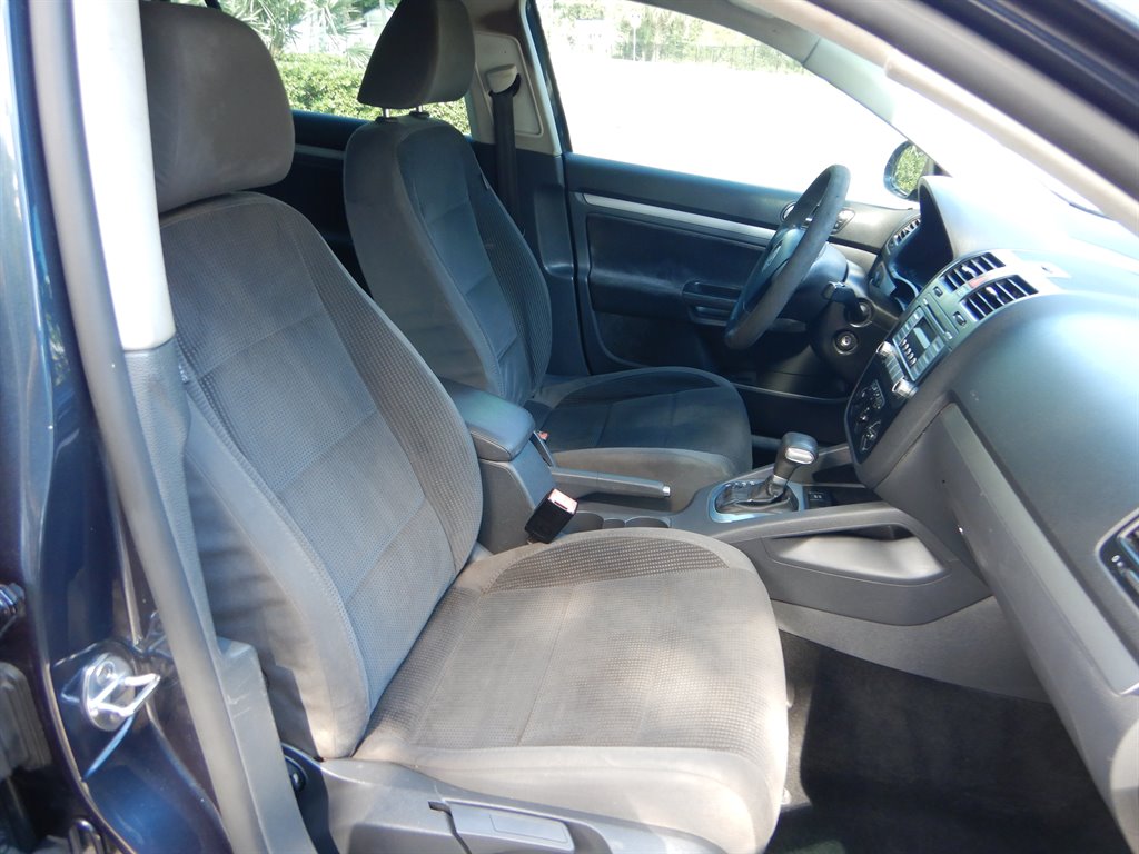 2009 Volkswagen Jetta S photo