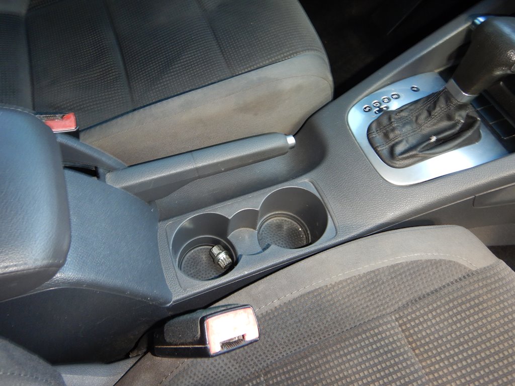 2009 Volkswagen Jetta S photo