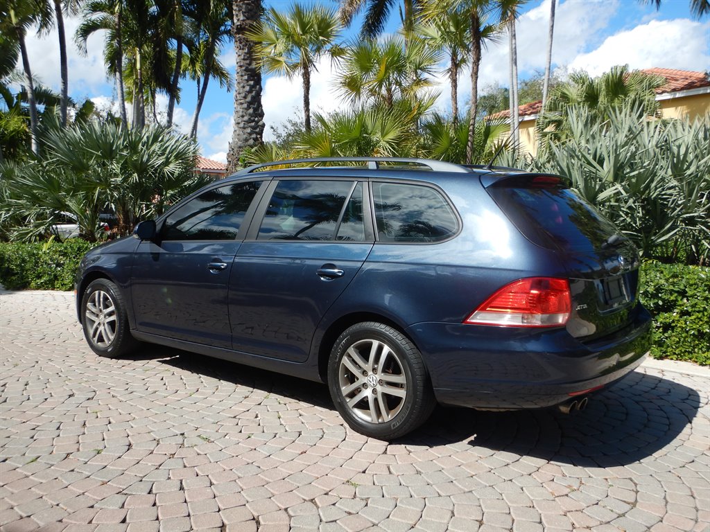 2009 Volkswagen Jetta S photo