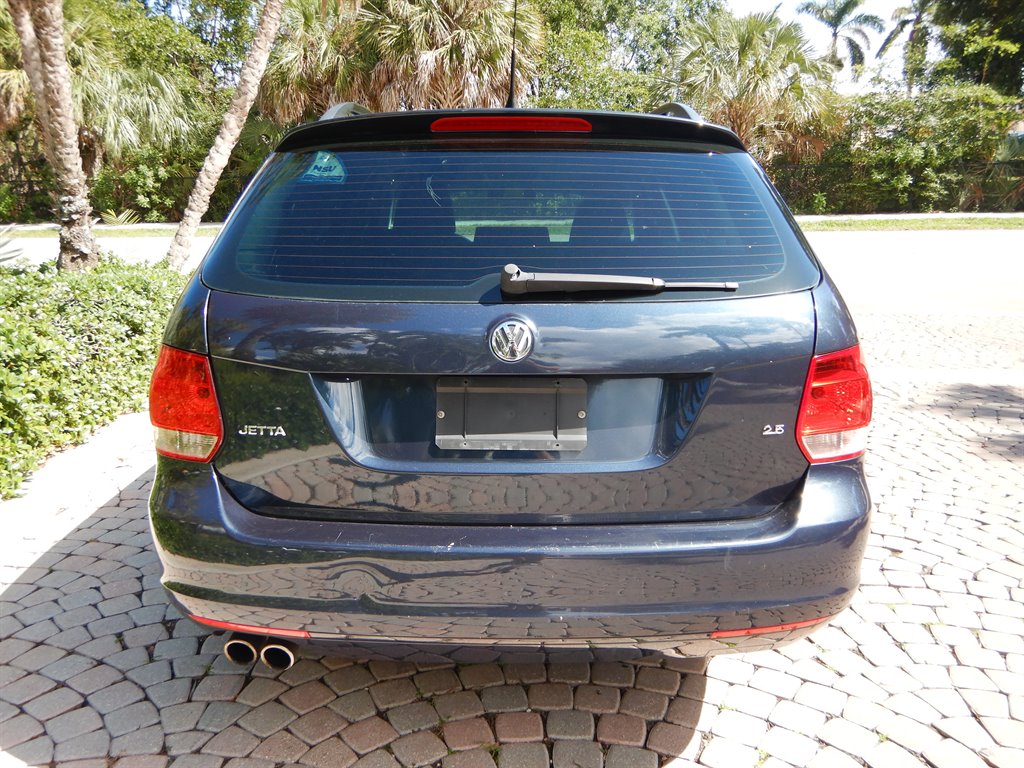 2009 Volkswagen Jetta S photo