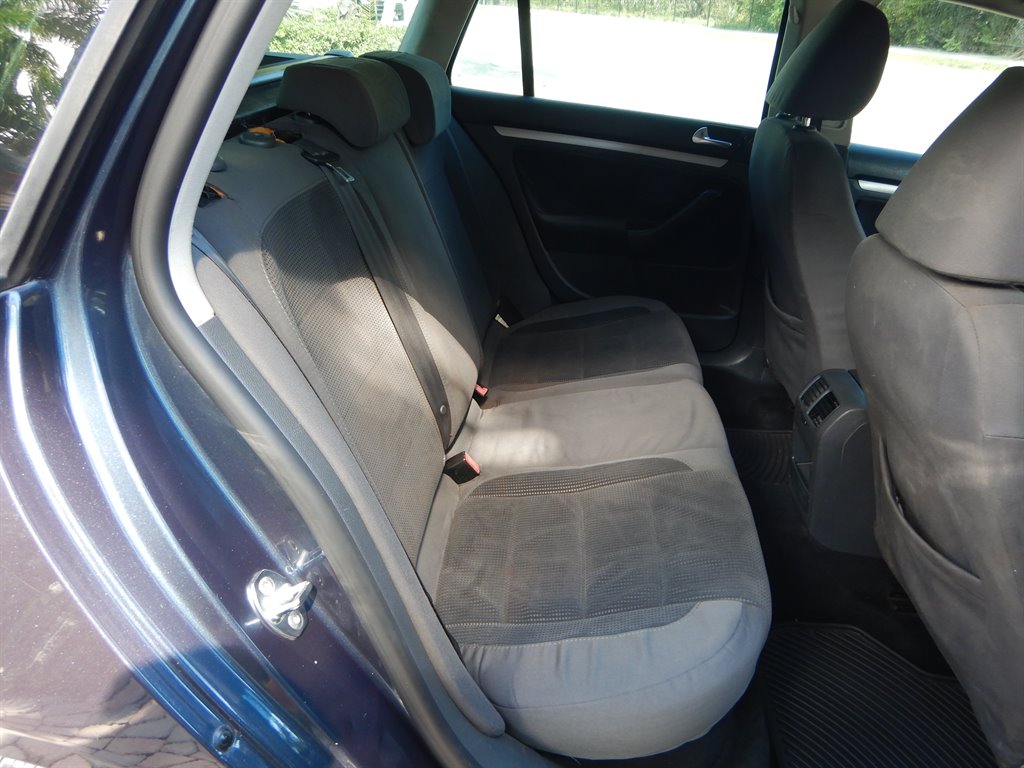 2009 Volkswagen Jetta S photo