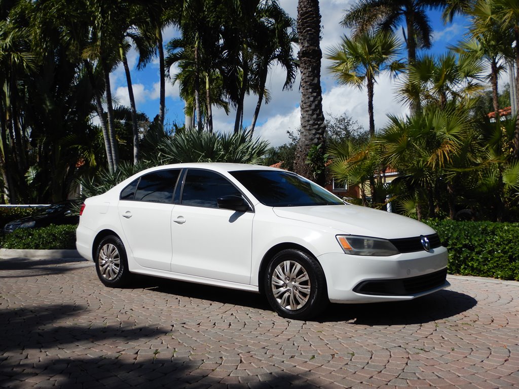 2012 Volkswagen Jetta photo