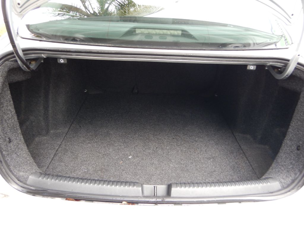 2015 Volkswagen Jetta - $8,950