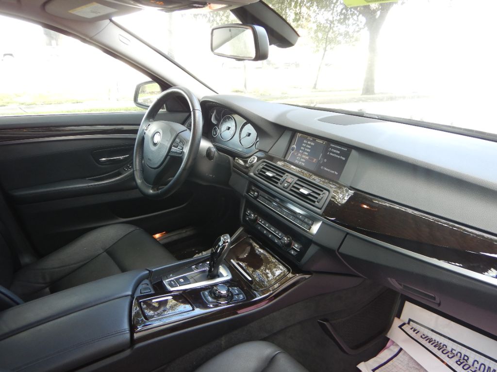 2012 BMW 528i