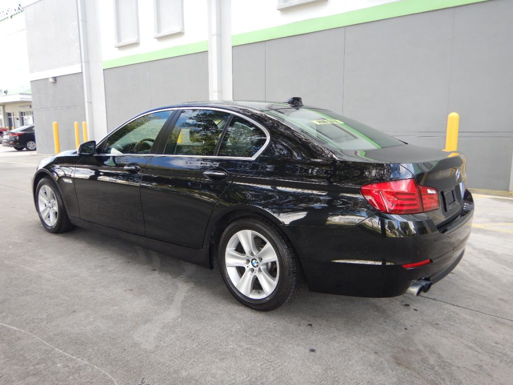2012 BMW 528i