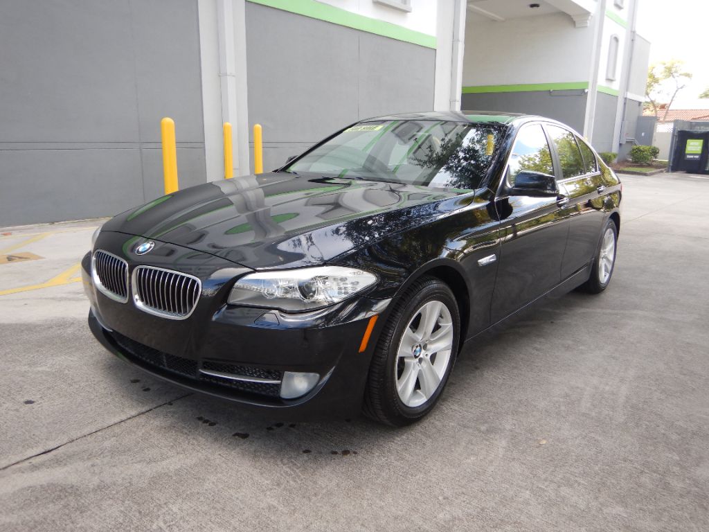 2012 BMW 528i