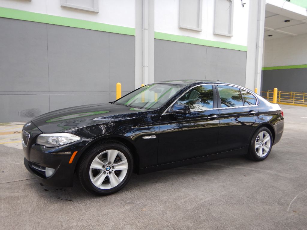 2012 BMW 528i