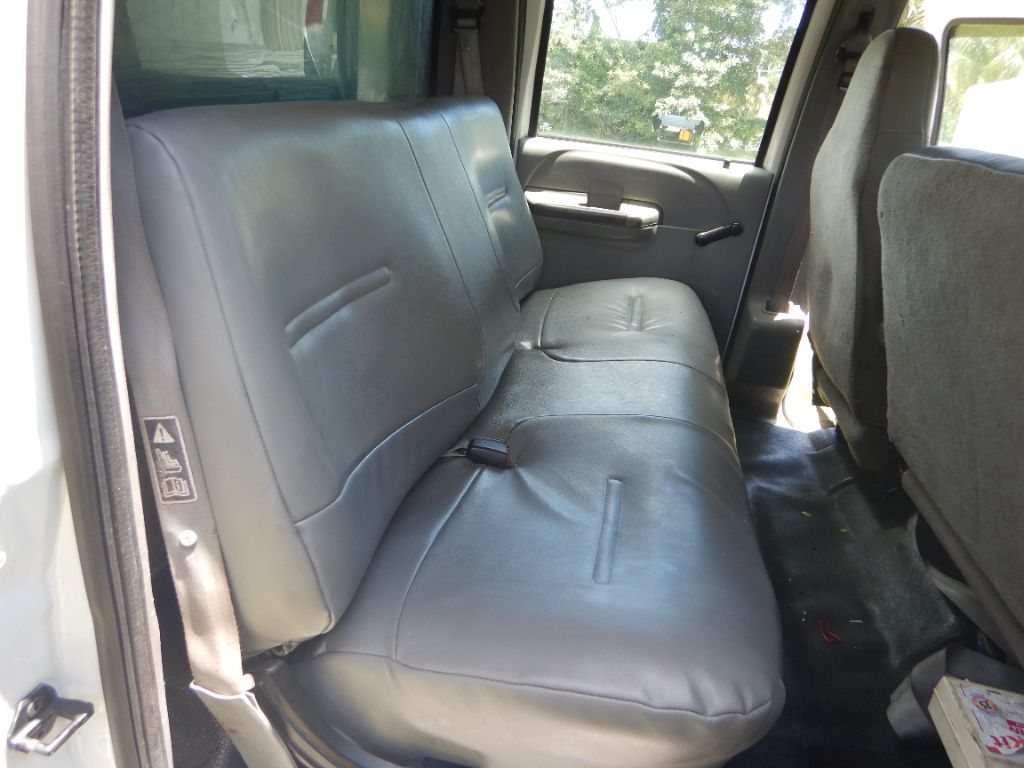 2006 Ford F750 - $27,950