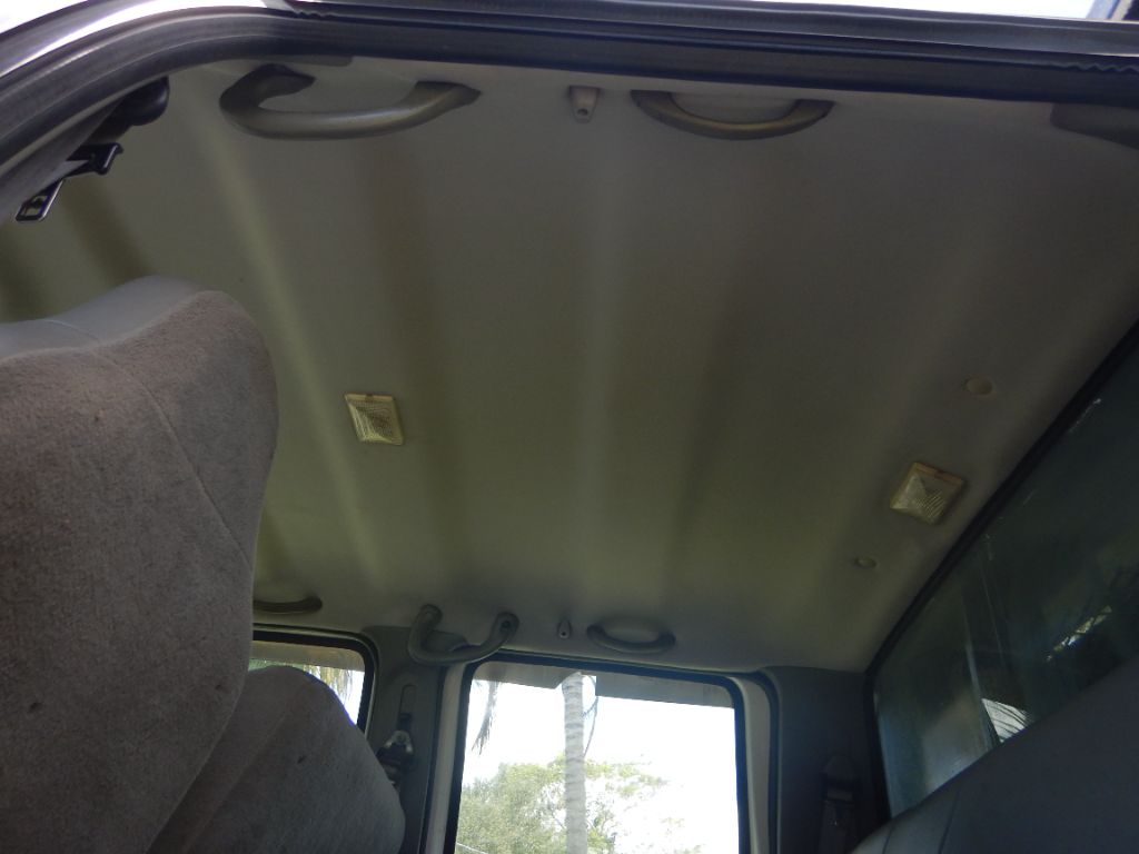 2006 Ford F750 - $27,950