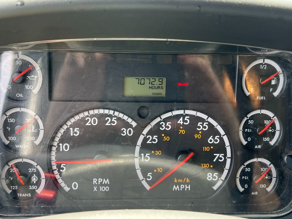 2011 Freightliner M2 - $44,950