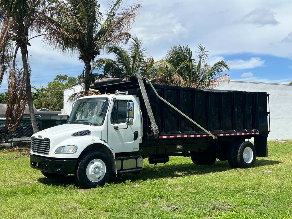 2011 Freightliner M2 - $44,950