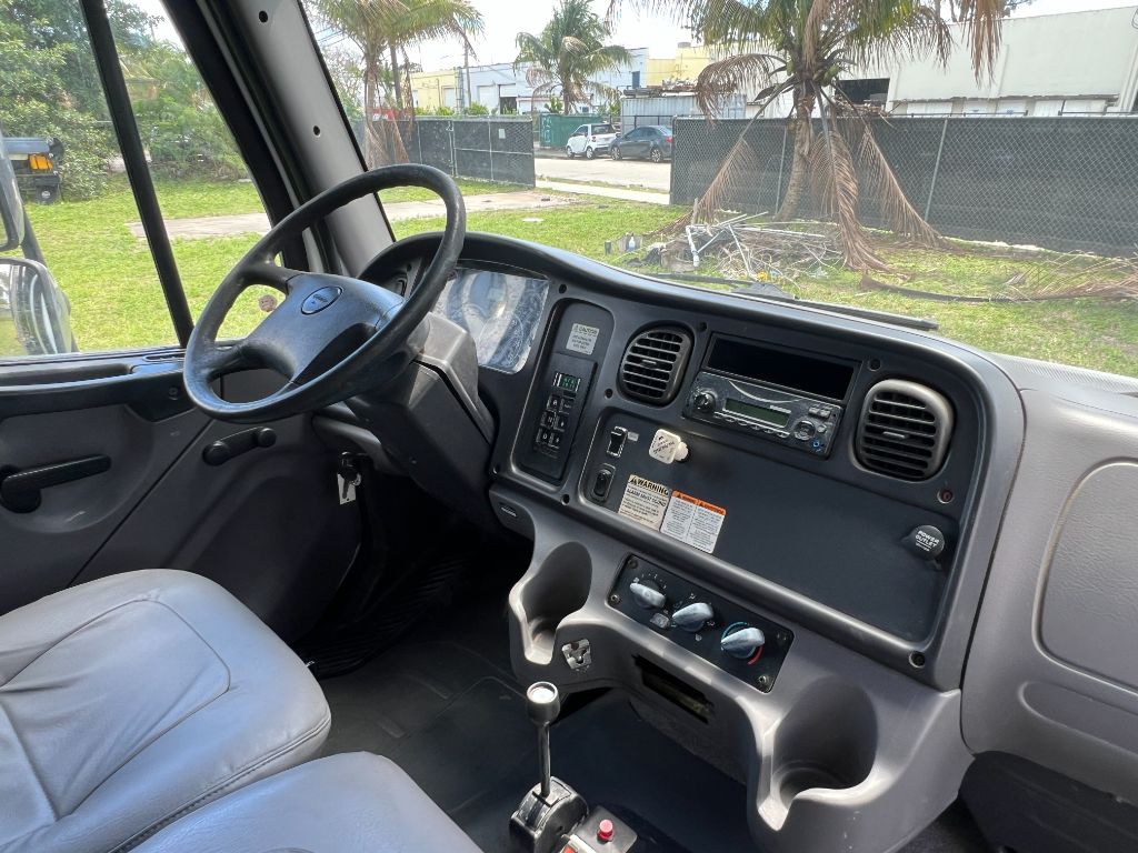 2011 Freightliner M2 - $44,950