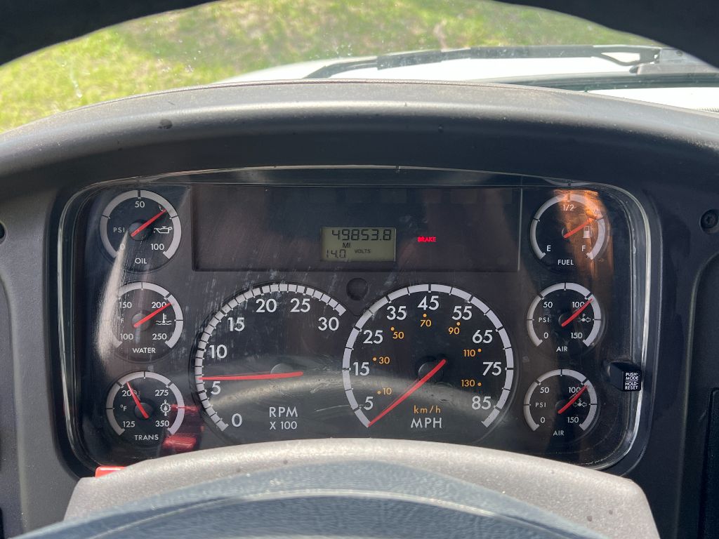 2011 Freightliner M2 - $44,950