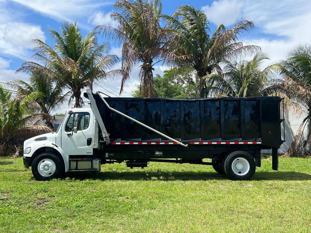 2011 Freightliner M2 - $44,950