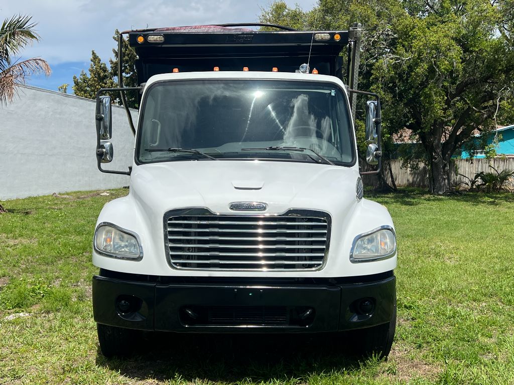 2011 Freightliner M2 - $44,950