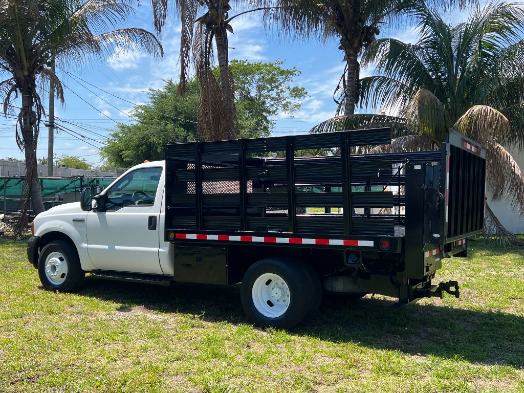 2005 Ford F-350 Super Duty - $13,850