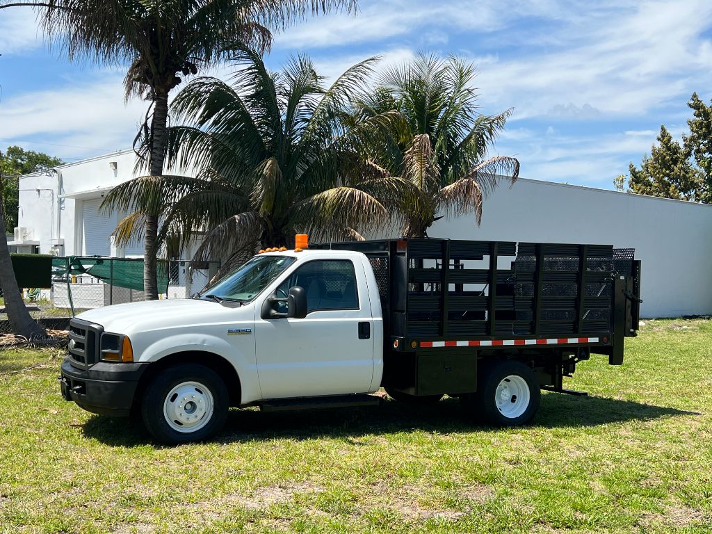 2005 Ford F-350 Super Duty - $13,850
