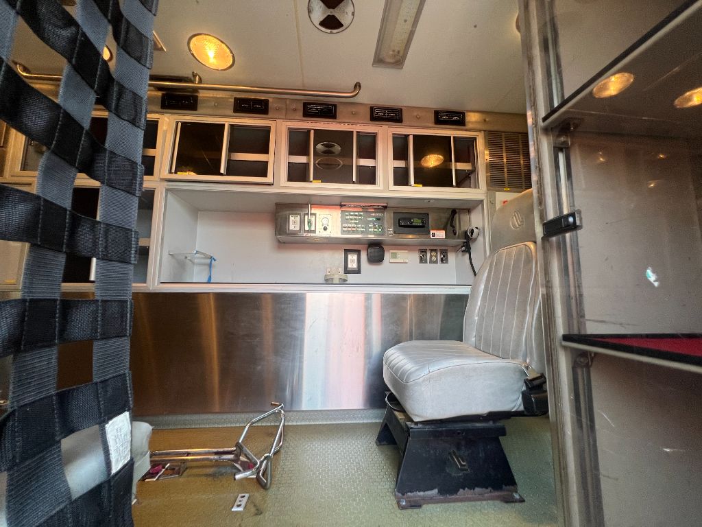 2012 Freightliner M2 - $24,850