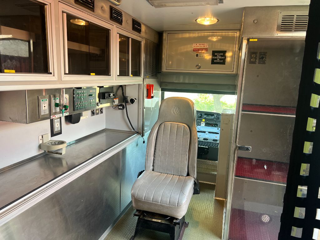 2012 Freightliner M2 - $24,850