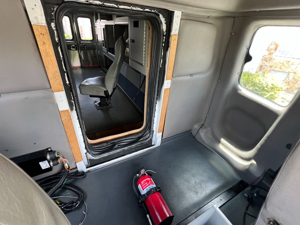2005 Freightliner M2 - $14,850
