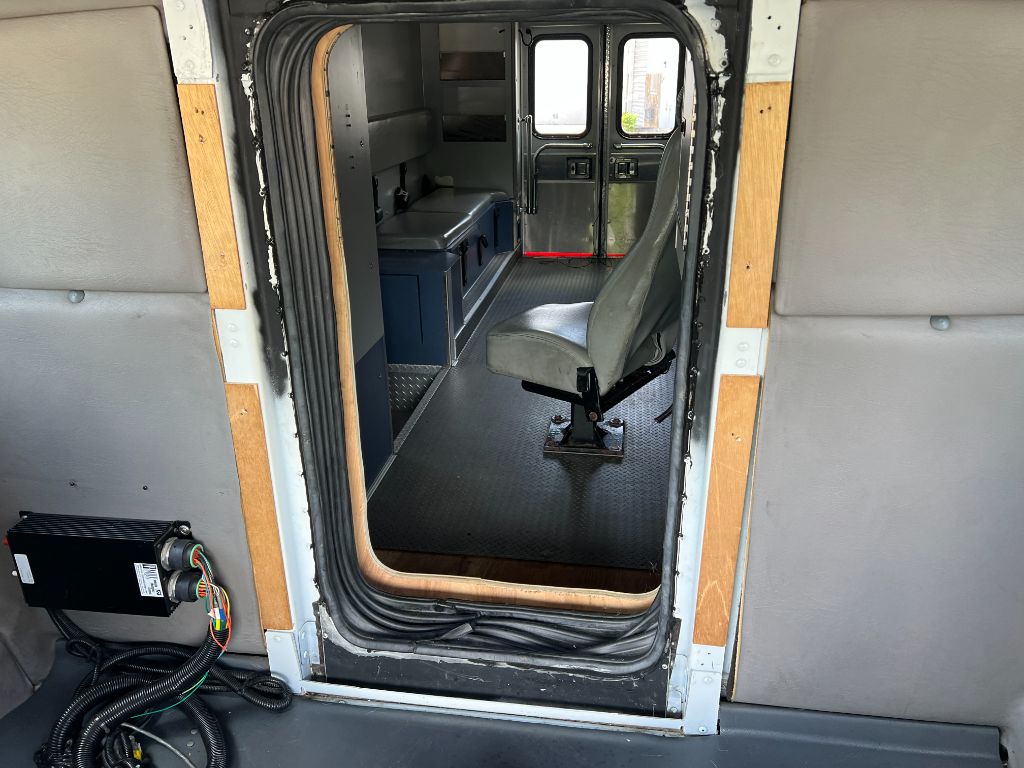 2005 Freightliner M2 - $14,850